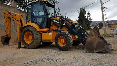  engin rétro charguer hyundai H940S