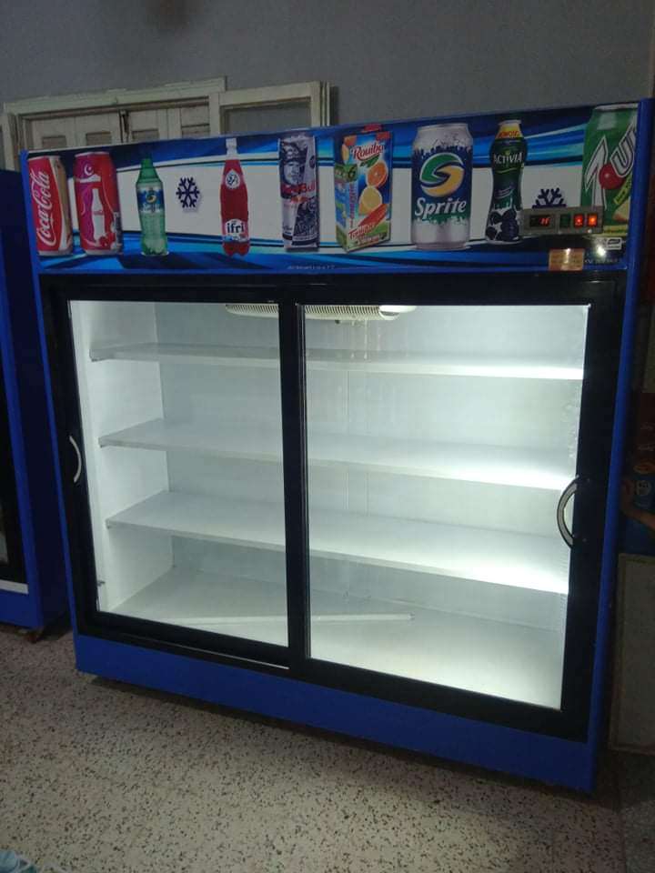 ثلاجات في حالة جيدة 