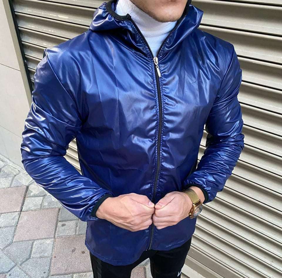  كاين جاكيت ضد الماء imperméable 2021 حاجة باهية يااااسر مايفوتش لماء. خلاص بالجملة فقط البلد المنشأ تركيا