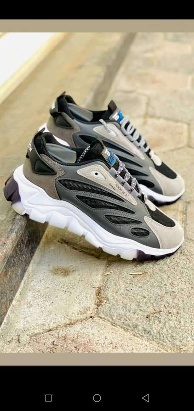 أحذية رجال