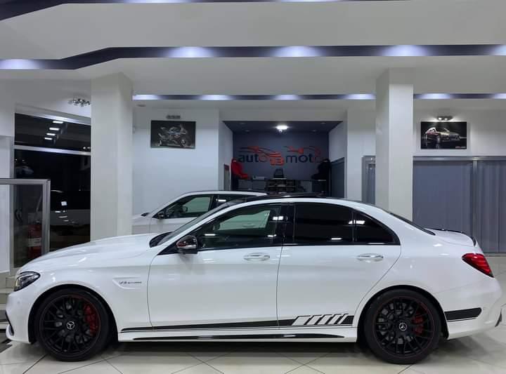 MERCEDES-BENZ AMG C63-S ÉDITION 1 CARBON PERFORMANCE 4.0 V8 510cv