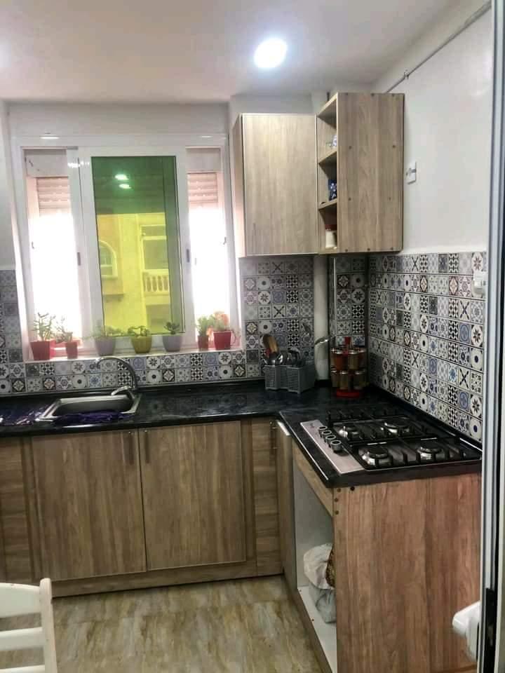 أثاث المطبخ من الخشب 