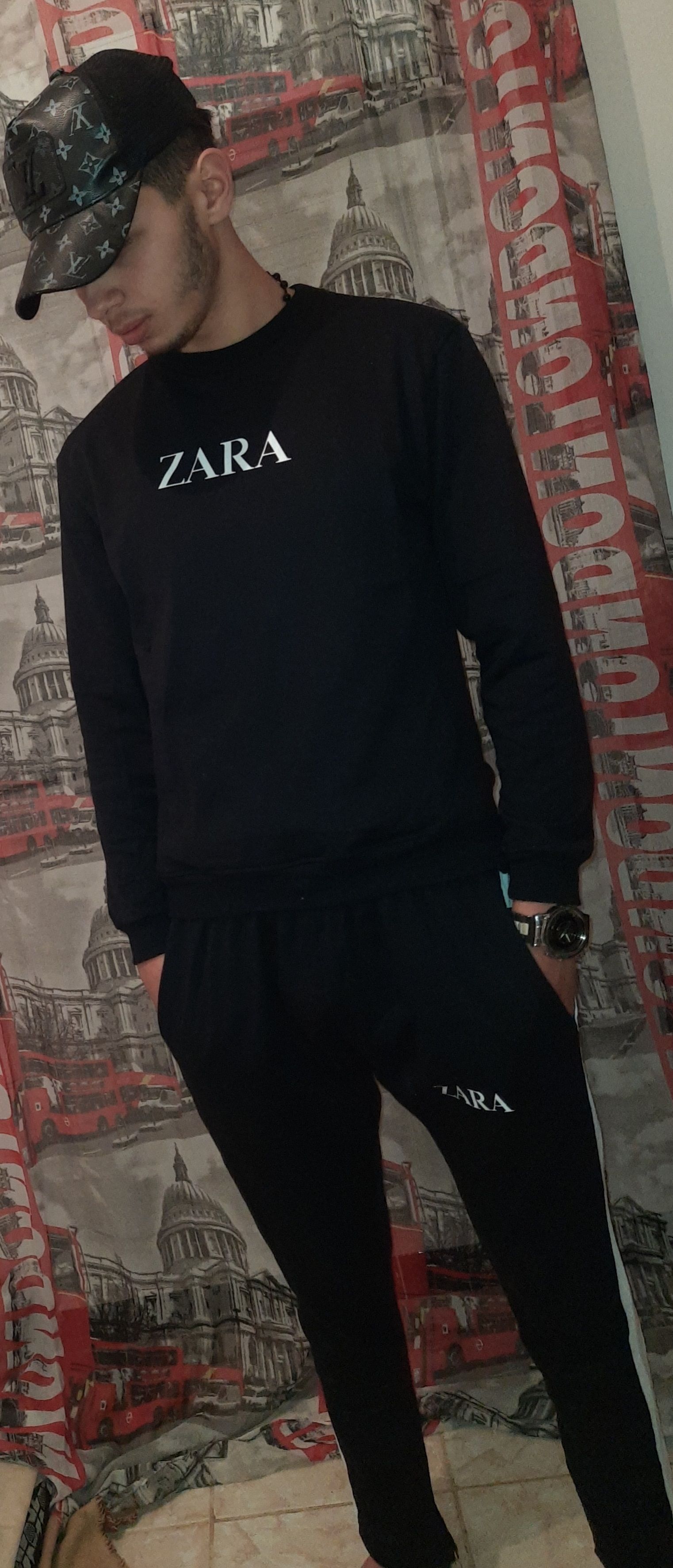 Survet homme souma louz 🤩💥🔥 Wa7da 2200 🥵 Zouj 4000 🤤 Les tailles disponible 👌 Livraison kayn