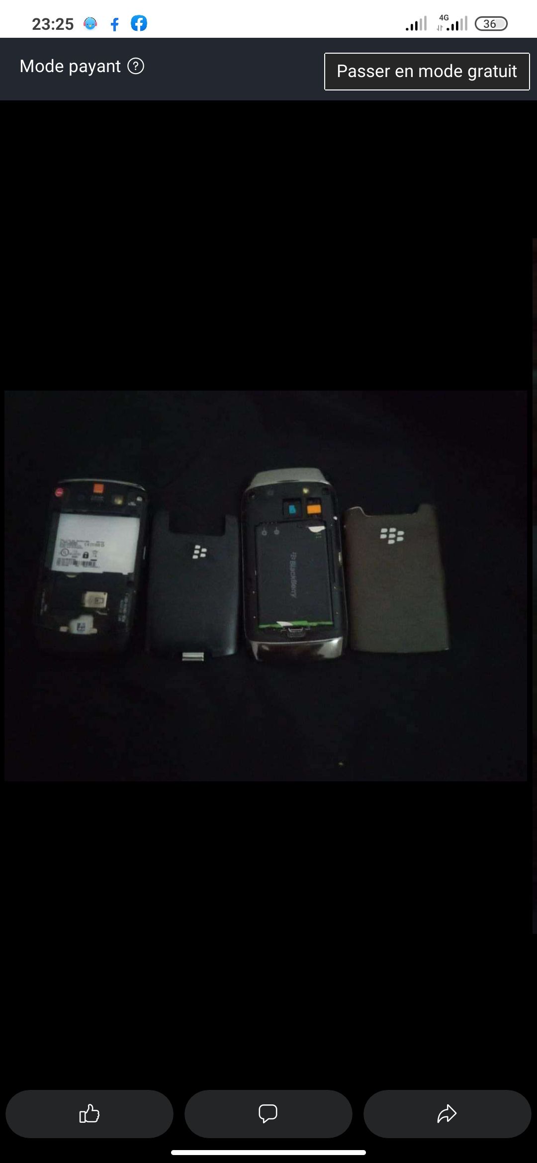 2 téléphone Blackberry et caméra Canon