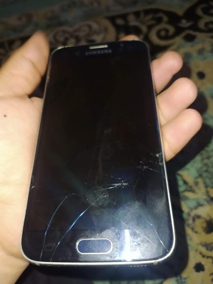 هواتـف ذكية