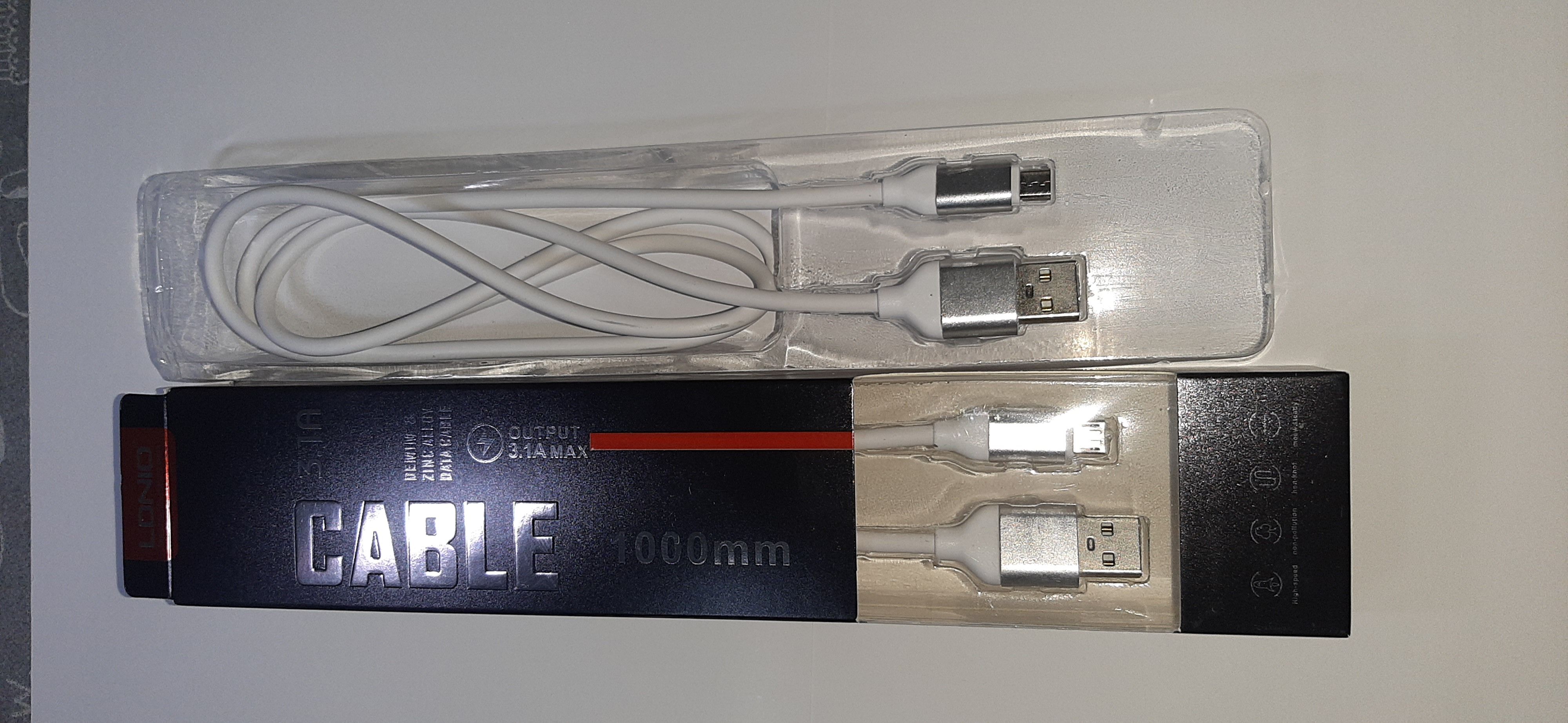 cable chargeur et kitman