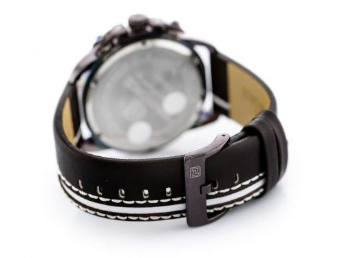 ساعة عالية الجودة.Montre de haute