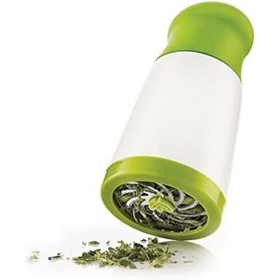 مطحنة أعشاب.