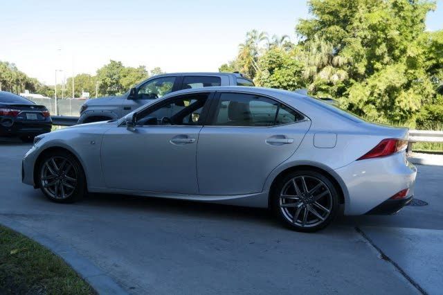 2018 Lexus IS 350